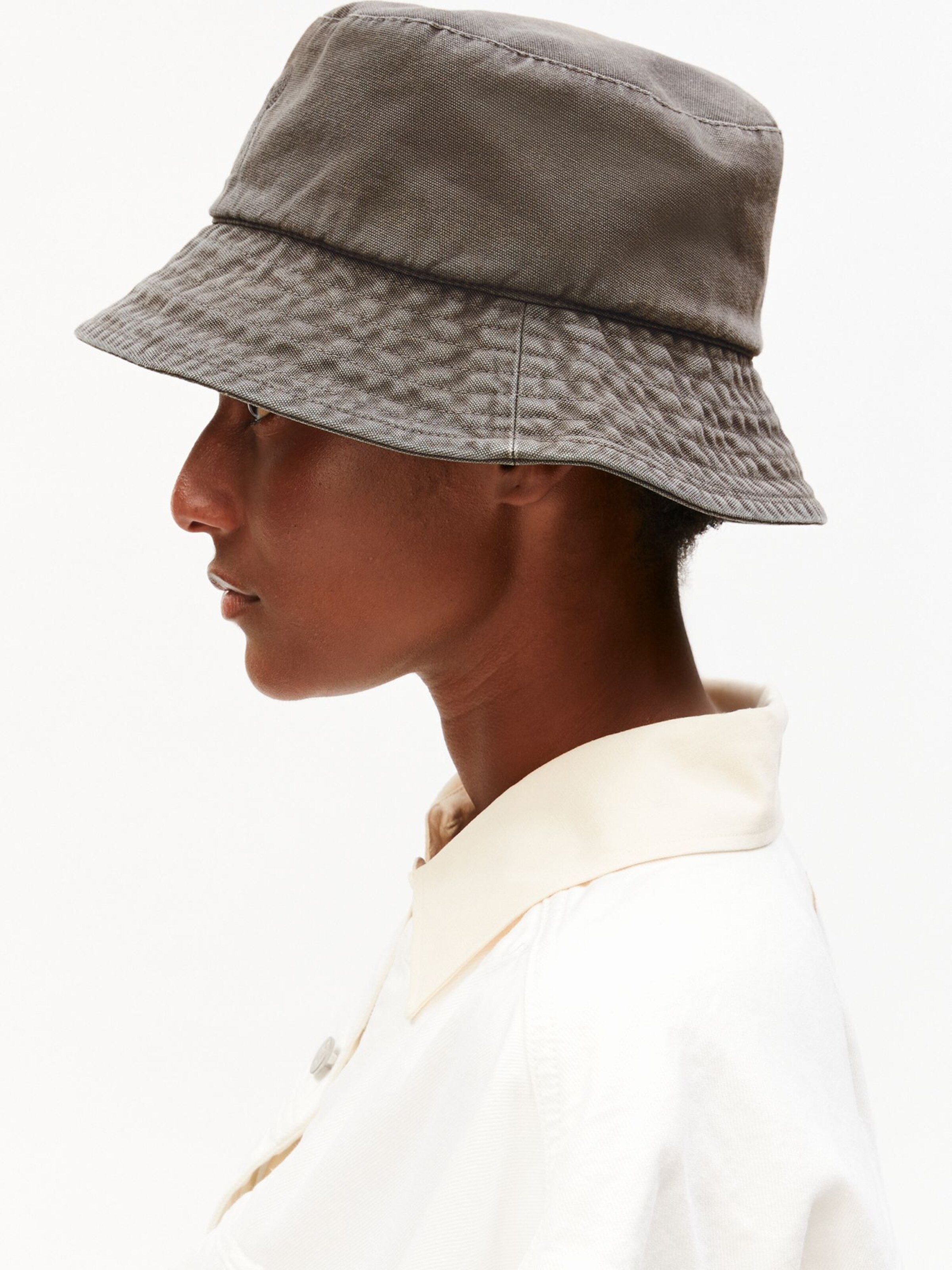 ARMEDANGELS Hoed in Grijs