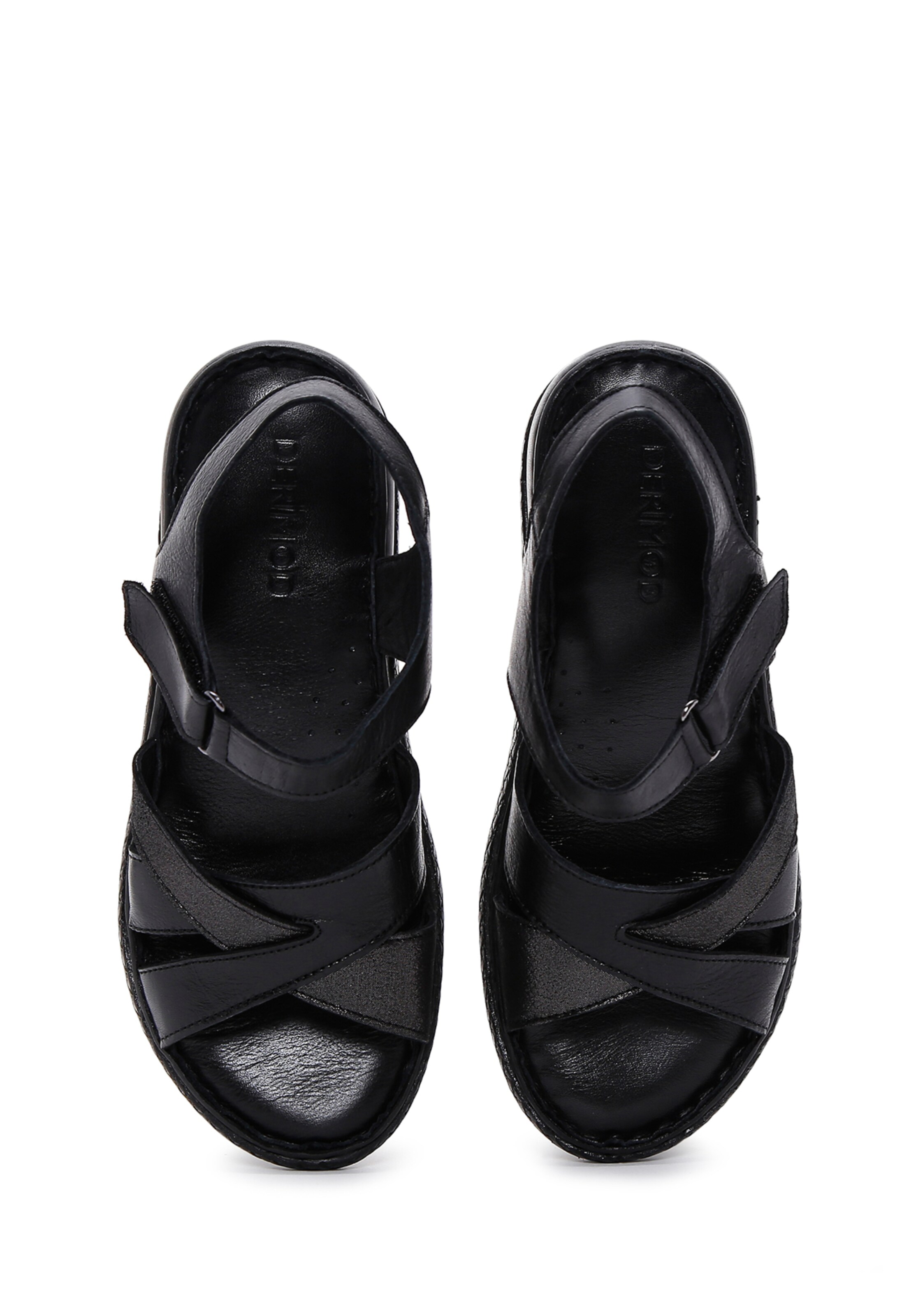 Derimod Sandal in Black