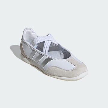 Sneaker bassa 'Barreda' di ADIDAS SPORTSWEAR in bianco