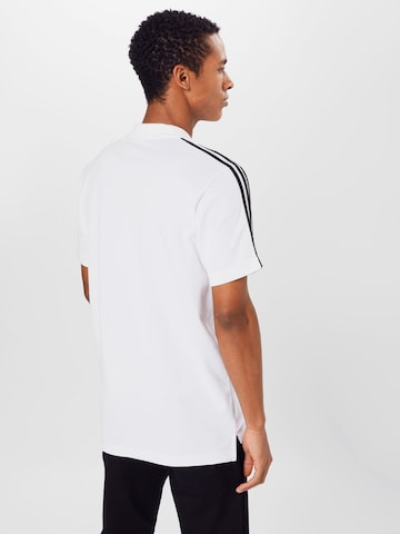 T-Shirt fonctionnel 'Essentials' ADIDAS SPORTSWEAR en blanc