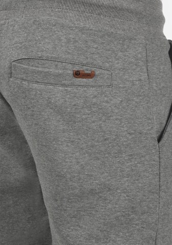 INDICODE JEANS Regular Sweatpants 'Hultop' in Grau