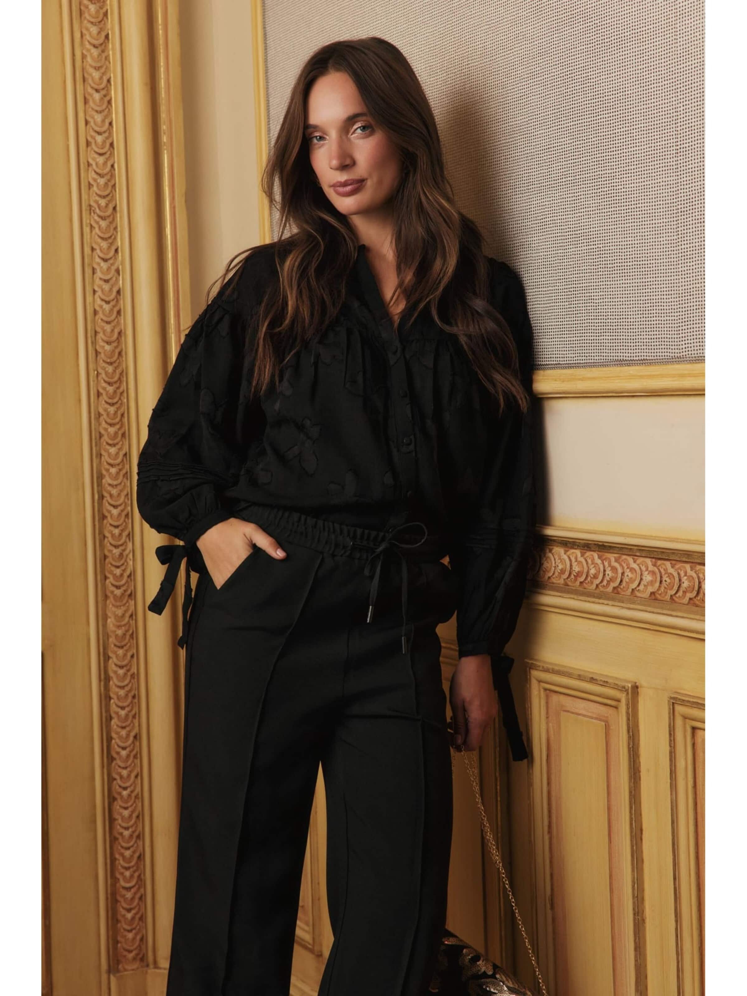 LOFTY MANNER Blouse 'QL01.1 - Blouse Annika' in Zwart