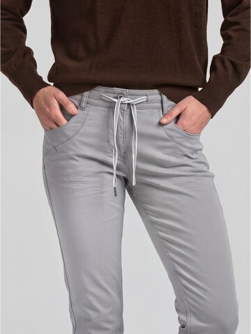 TOM TAILOR Slimfit Hose in Grau