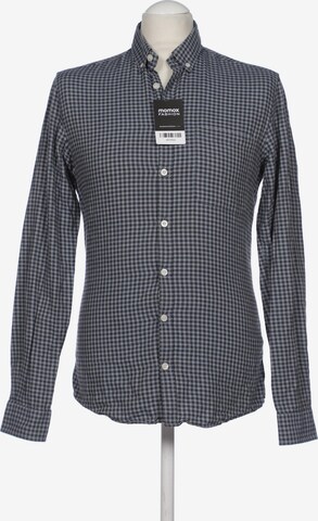 Tiger of Sweden Button Up Shirt in M in Grey: front