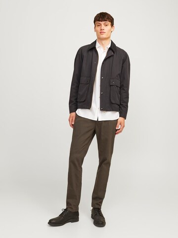 JACK & JONES Slimfit Chino kalhoty 'JJIMarco JJDave' – hnědá