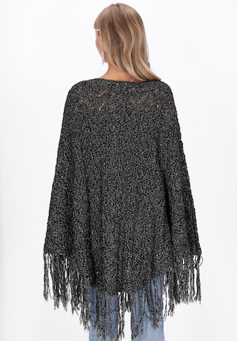 IZIA Cape in Groen