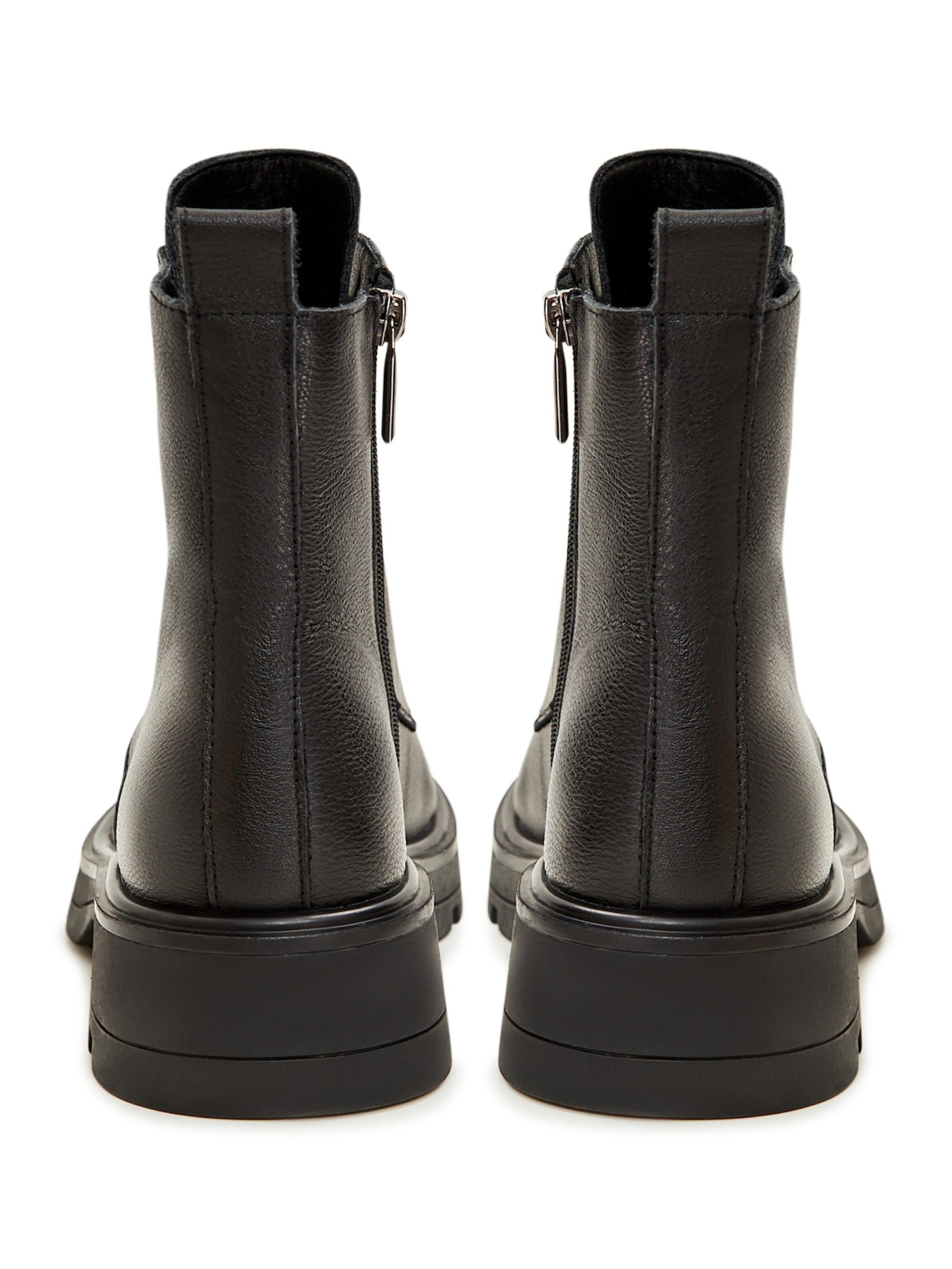 CESARE GASPARI Lace-up bootie in Black