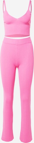 Misspap Loungewear in Pink: front