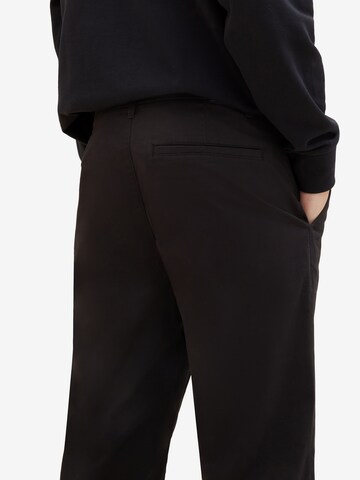 TOM TAILOR DENIM Regular Chino Pants in Black