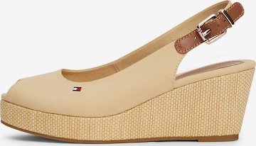 TOMMY HILFIGER Sandaal in Beige: voorkant