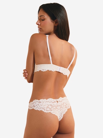 ETAM Triangle Bra 'Legende' in Beige