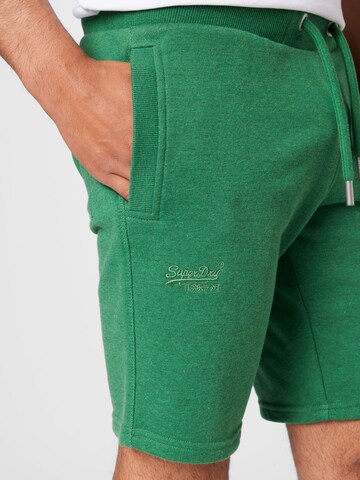 Superdry Regular Broek in Groen