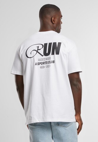 Mister Tee Shirt 'A Sportsclub' in White