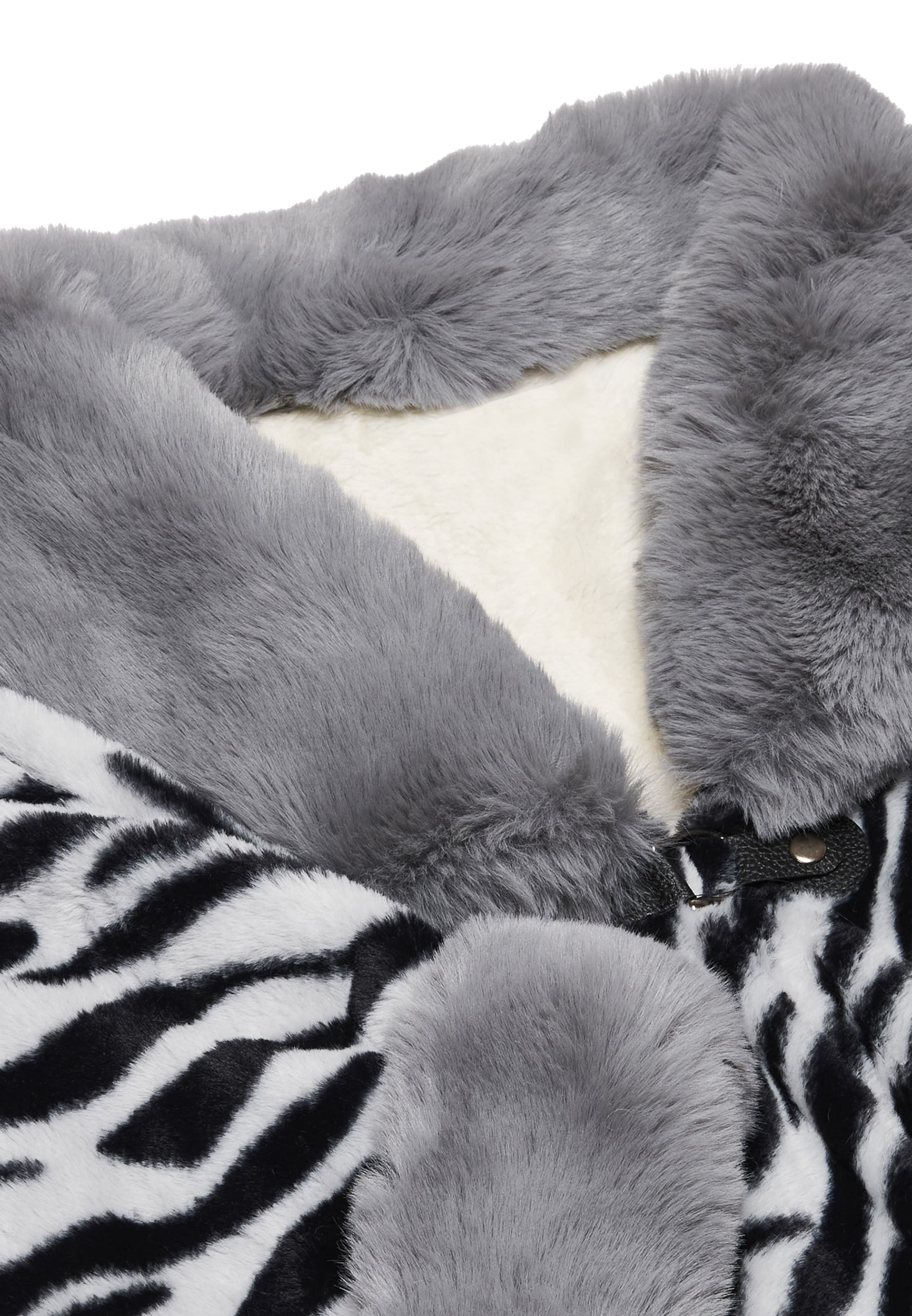 FRAULLY - Capa em cinzento