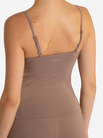 OCEANSAPART Sports top 'Jadyn' in Brown