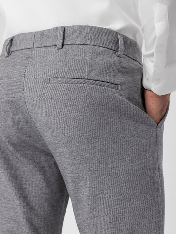 Coupe slim Pantalon Antioch en gris