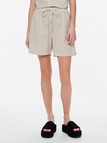 PIECES Loosefit Shorts 'SALLY' in Beige: predná strana