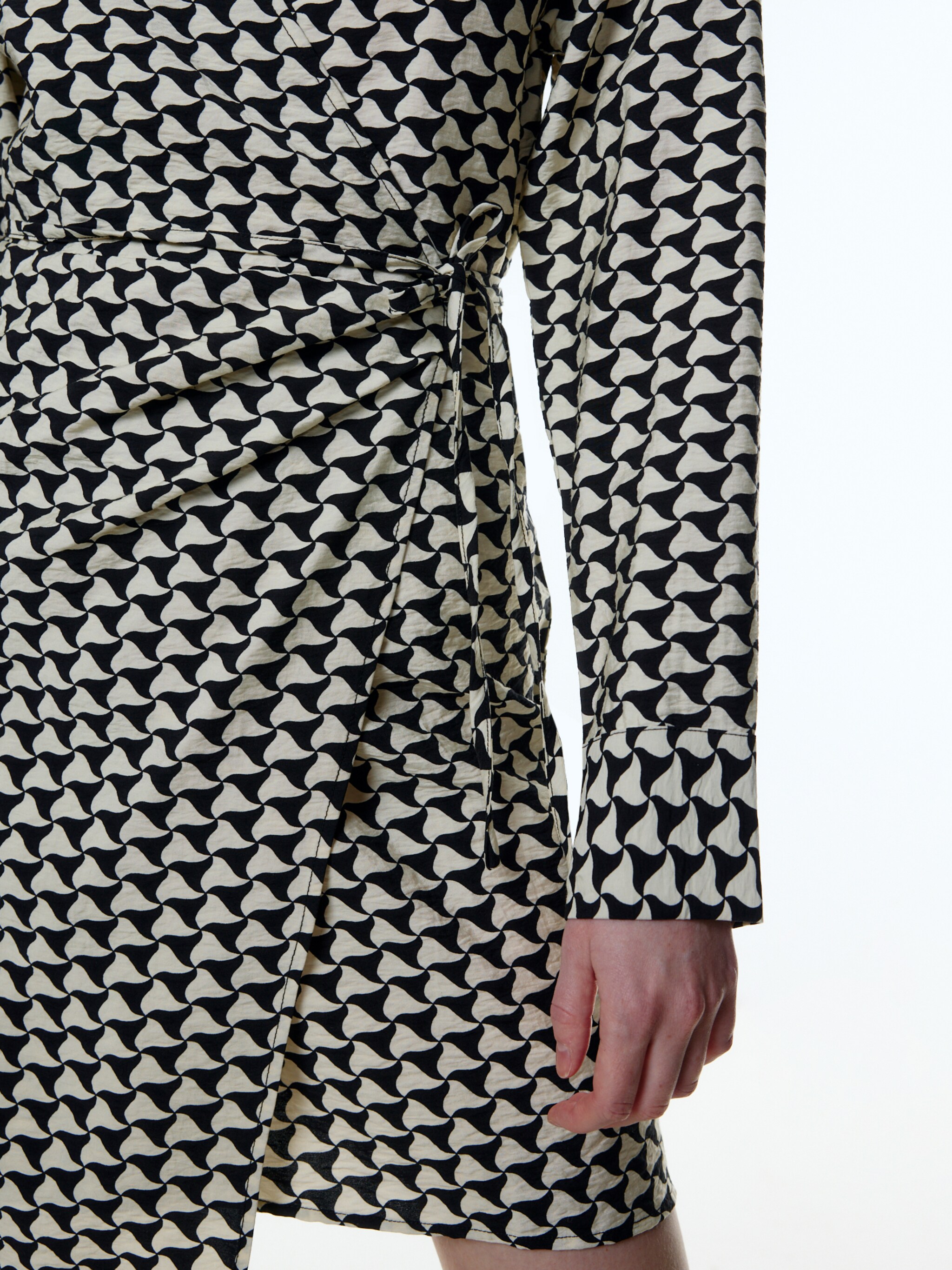 EDITED Producten Jurk 'Immanuela' Zwart