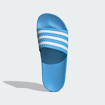 ADIDAS ORIGINALS Pantolette 'Adilette' in Blau