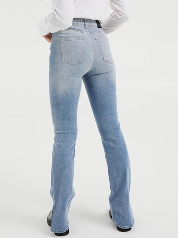 WE Fashion Flared Jeans in Blau