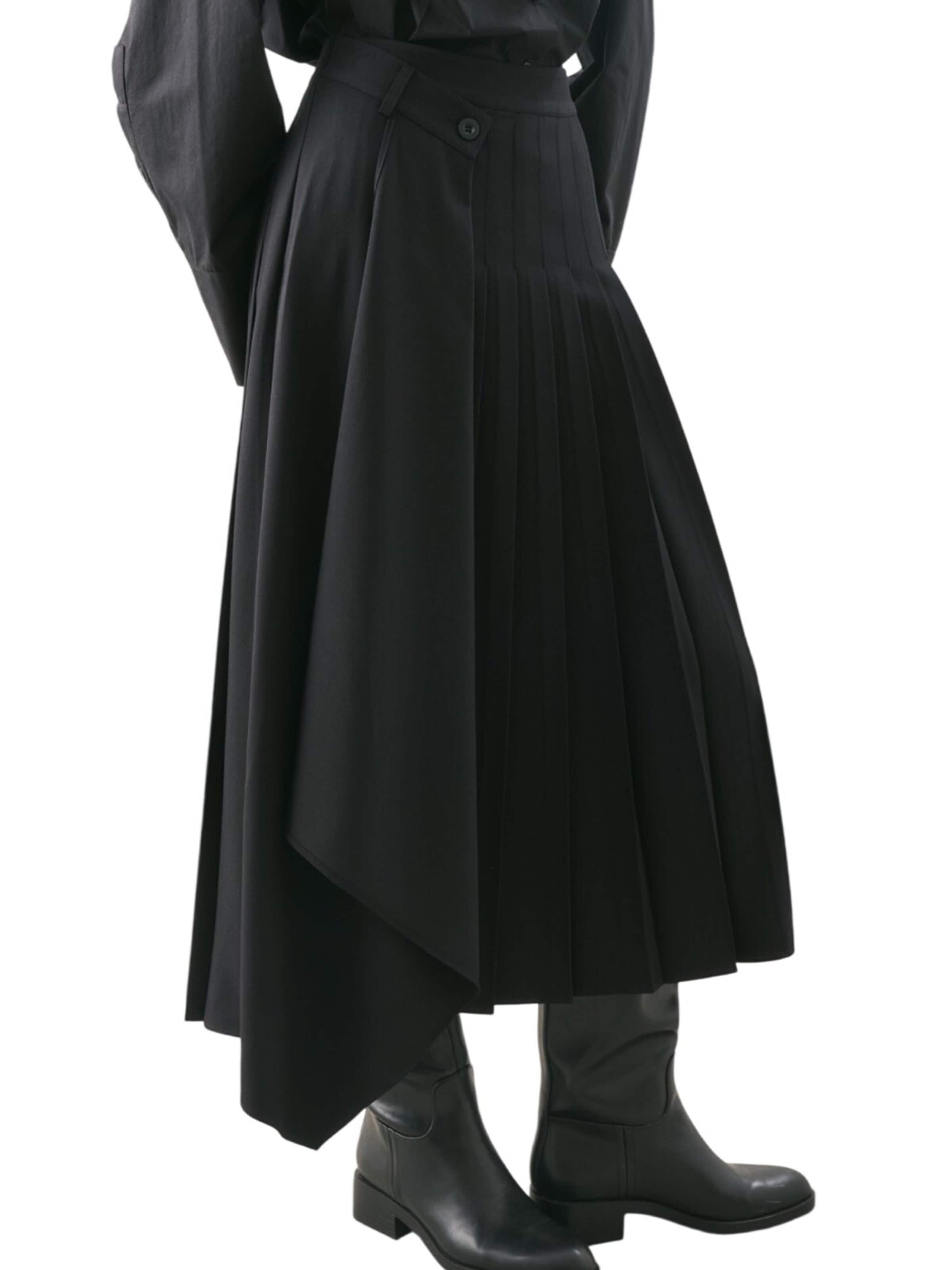 MANUKA Skirt in Black