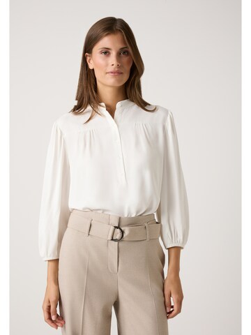 MORE & MORE Blouse in White: front