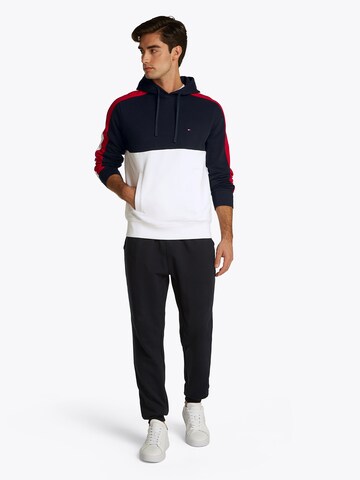 TOMMY HILFIGER Sweatshirt in White