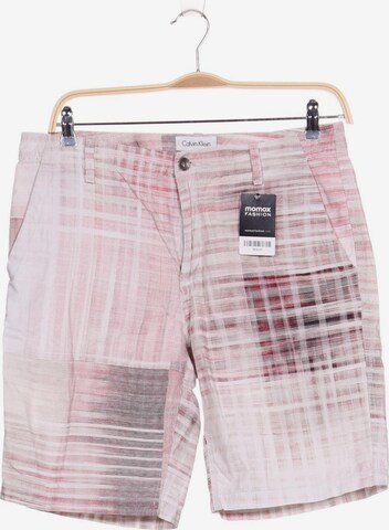 Calvin Klein Shorts in 33 in Pink: front
