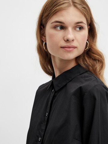 PIECES - Blusa 'Noma' en negro