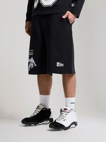 AND1regular Hlače 'On Court Applique' - crna boja