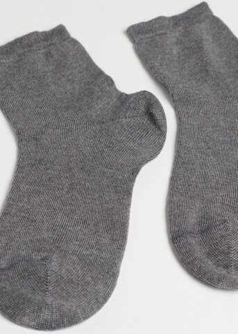 CALZEDONIA Socks in Grey: front