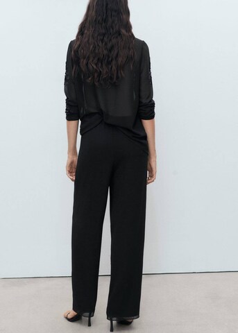 MANGO Regular Hose in Schwarz