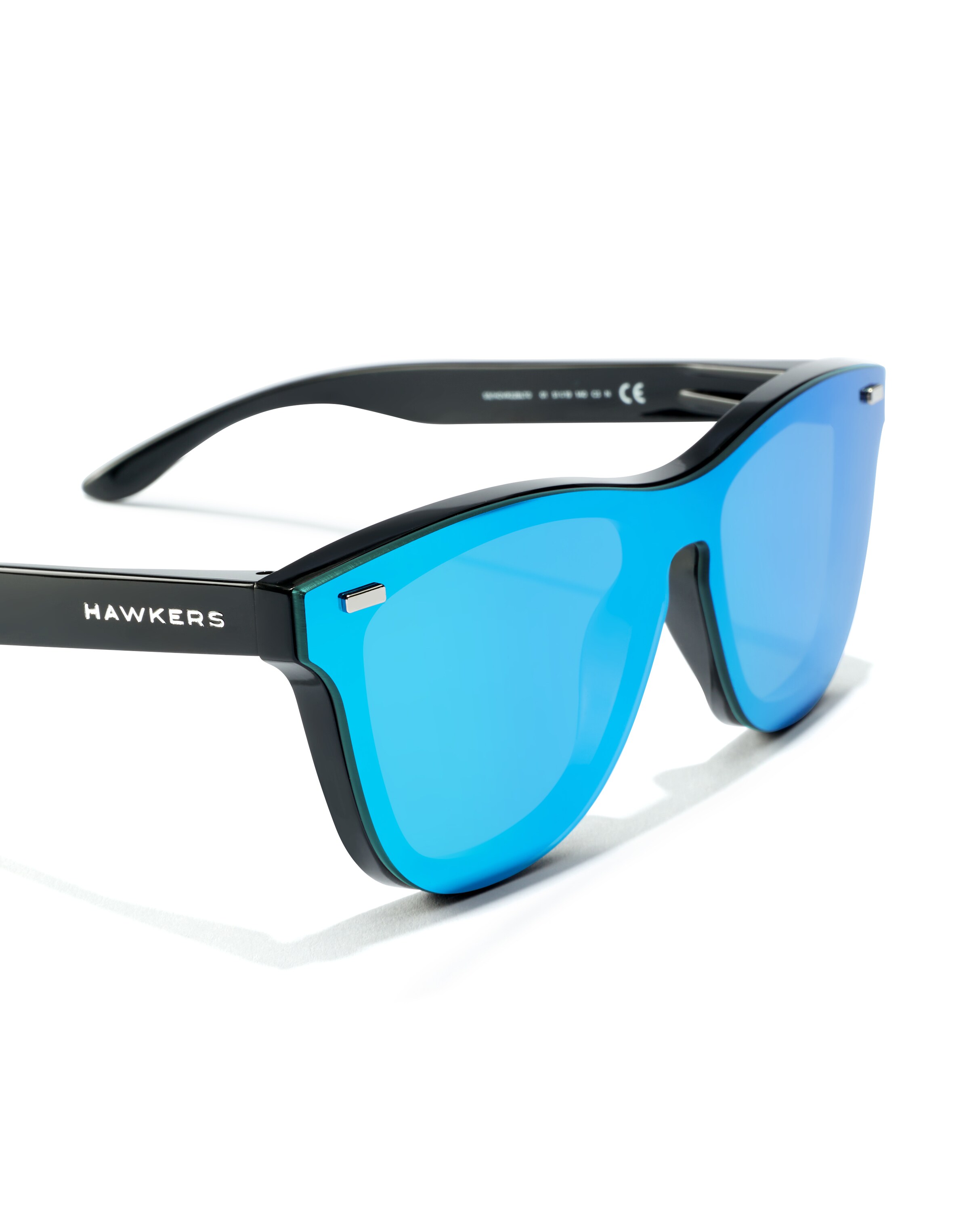 HAWKERS Слънчеви очила 'ONE VENM RAW' в синьо