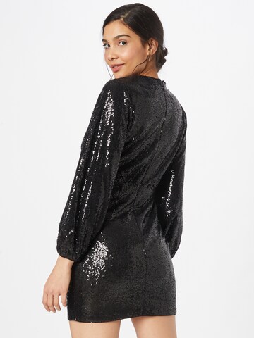 Rochie de cocktail de la Chi Chi London pe negru