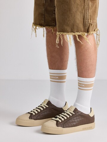 Hide&Jack Sneaker low 'Essence'‌‌‌‌‌‌‌‌‌‌ in Braun
