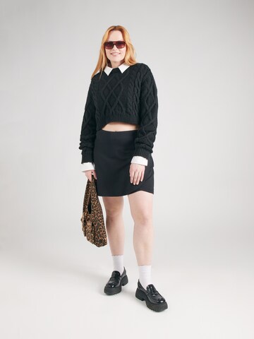 ONLY Carmakoma - Falda 'CARGOLDTRASH' en negro