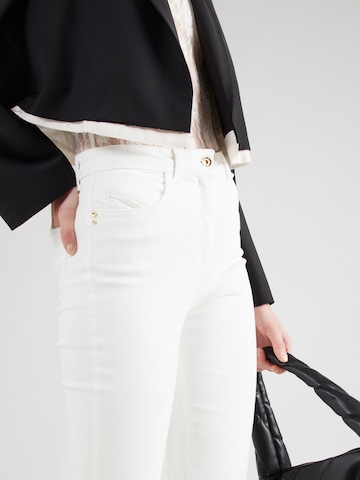 PATRIZIA PEPE Boot cut Jeans in White