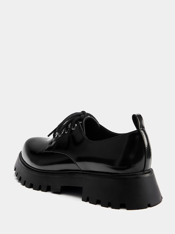 Pull&Bear Slipper in Schwarz