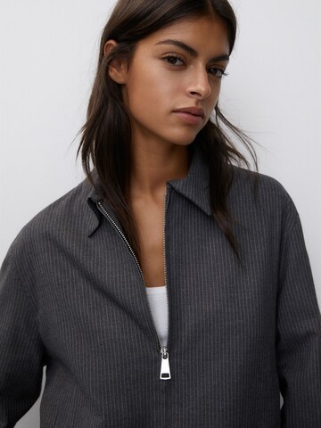 Pull&Bear Between-Season Jacket in Grey