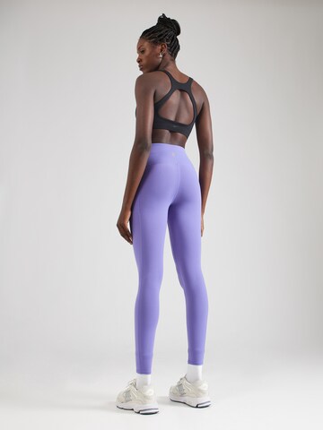 SKECHERS Skinny Workout Pants in Purple