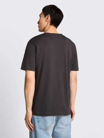 TOM TAILOR T-Shirt in Braun