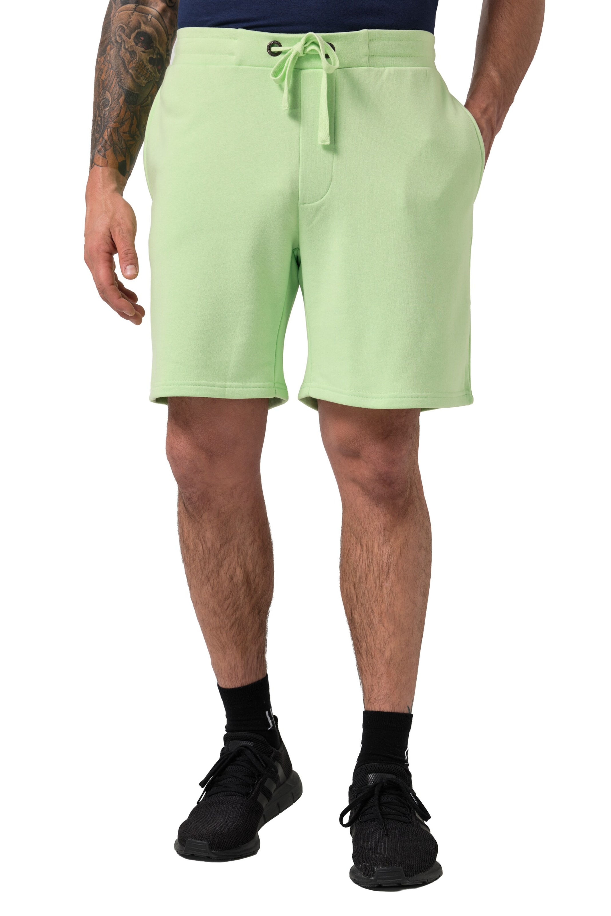 JAY-PI Regular Trousers in Green: front
