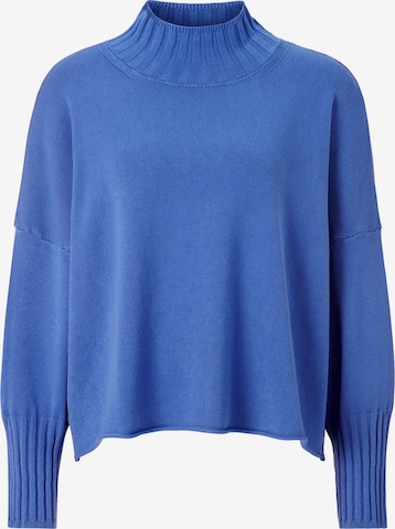 Rich & Royal Sweater in Blue: front