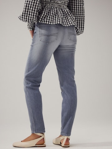 Coupe slim Jean Next en gris