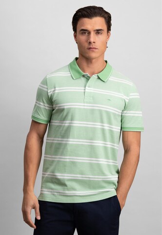 T-Shirt FYNCH-HATTON en vert : devant