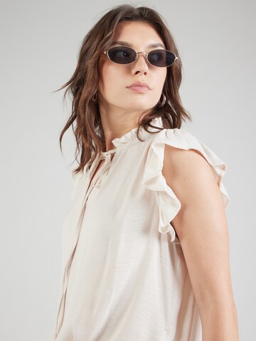 ABOUT YOU Top 'Giulia' - fehér