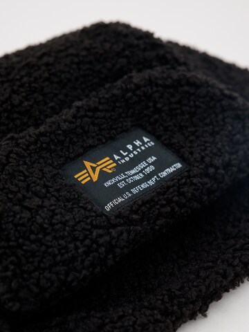 ALPHA INDUSTRIES Mössa i svart