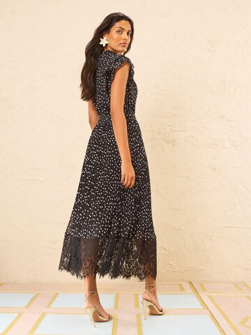 love & roses Dress in Black