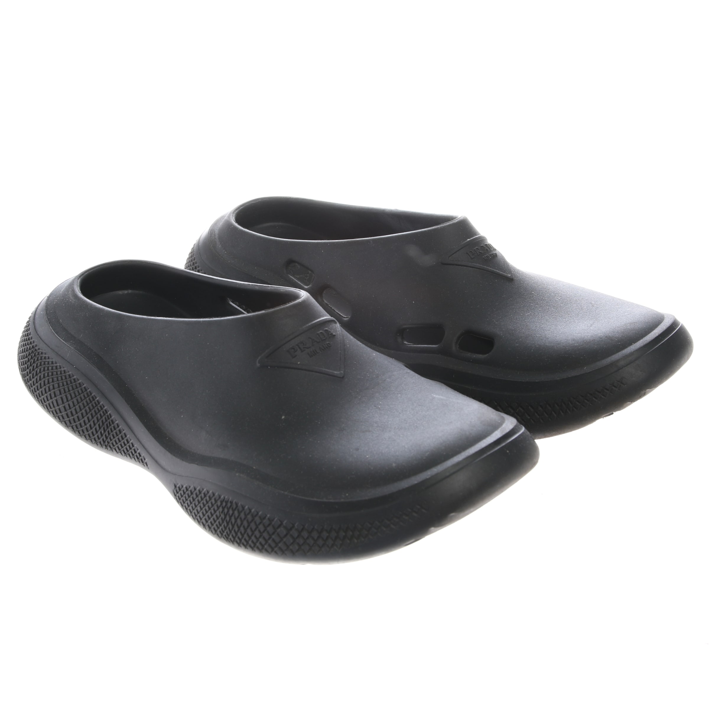 PRADA Flats & Loafers in 35 in Black: front