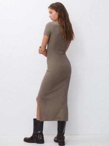 Pull&Bear Kleid in Beige